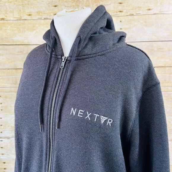 District Made Size XL Men's Charcoal Hoodie - Picture 7 of 9